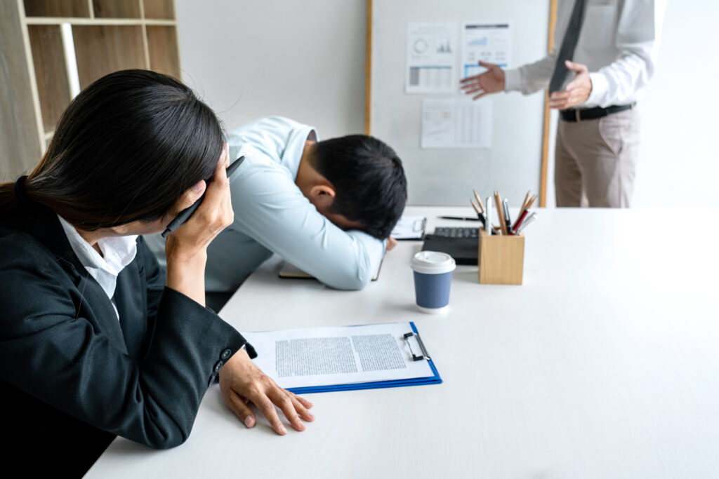 年底想離職該撐嗎？網友勸「先領年終再走」：別和錢過不去