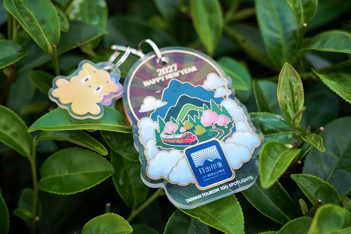 報名指定追日遊程的旅客,還可獲得專屬曙光路線贈品。圖/嘉義縣政府提供
